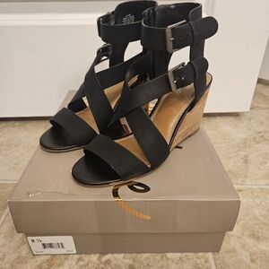 Crown Vintage Black Strappy Wedges